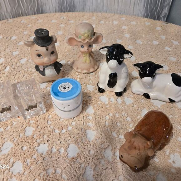 Lot Vintage Salt & Pepper Shakers Mix Lot - Picture 1 of 15